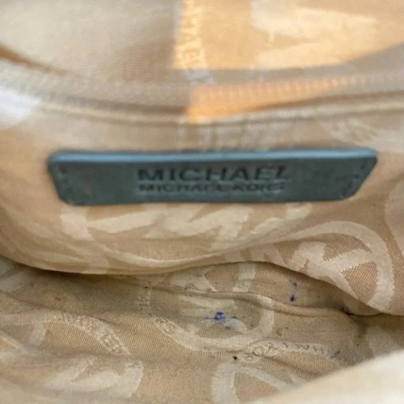 MICHAEL Michael Kors Green Crossbody Bag - Picture 9 of 9